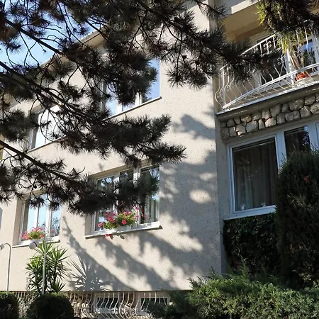 Aben & Hana 3* Modrice